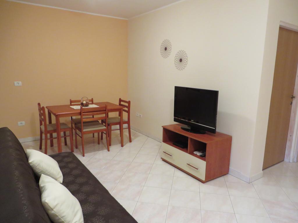 Apartment Mare Medulin Luaran gambar